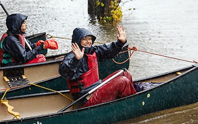 400x250-CF-EA-wet-canoe