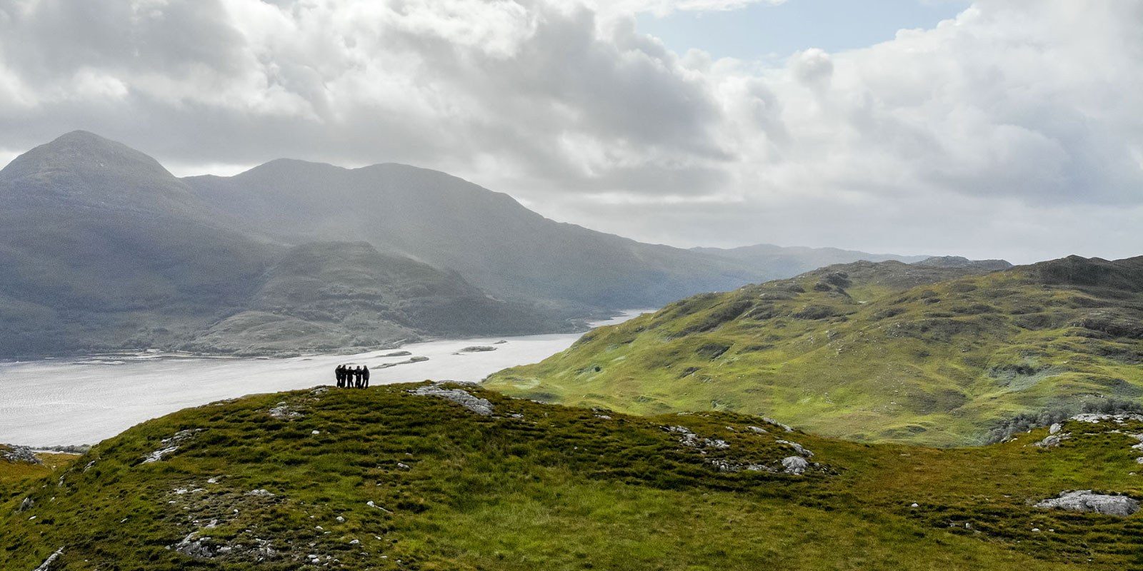 1600x800 Loch Eil panorama