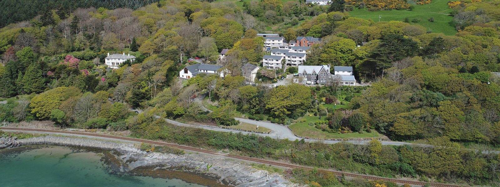 Aberdovey-centre-drone-banner-1600x600